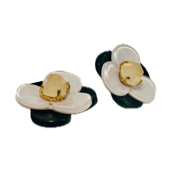kate spade Jewelry - Kate Spade Pick A Posy Flower Stud Earrings